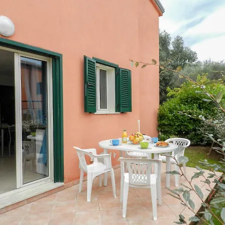 Les Terrasses De Lozari-3 *